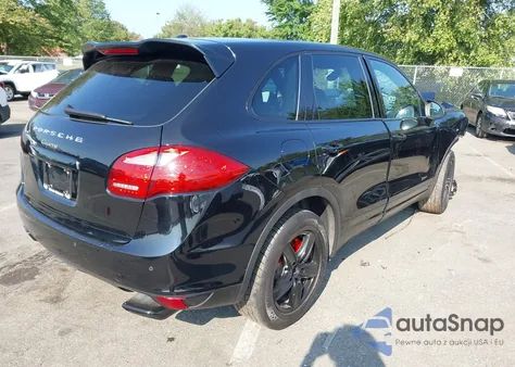 2014 Porsche Cayenne z USA, uszkodzony, nr VIN WP1AA2A24ELA96040